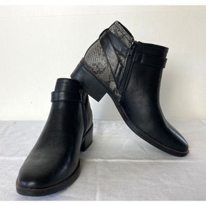 EUC Baretraps Ankle Boot, Bootie, Women's Size 7.5 M Black Faux Snake Skin